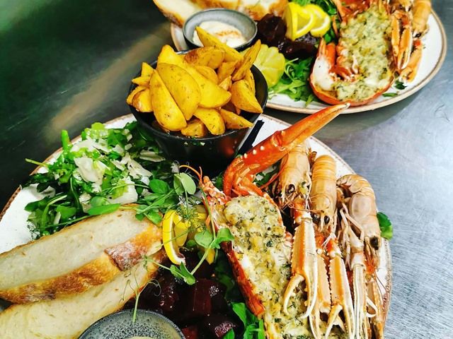 images/food/slider/bistro-deli-20-kireth.jpeg