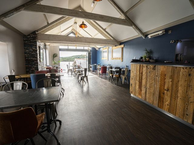 deli-bistro-5-kireth
